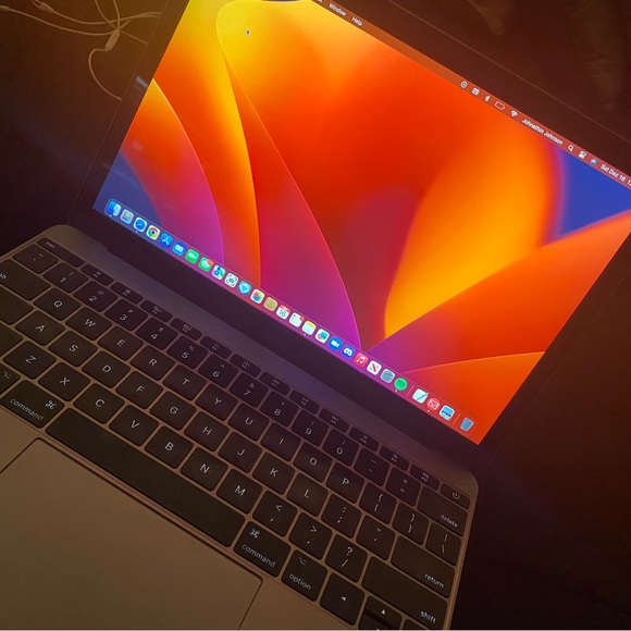 Apple MacBook 2017